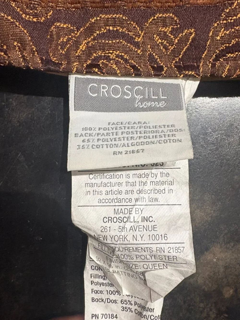 Croscill Galleria King Comforter Red Gold Patchwork Paisley Jacquard Reversible